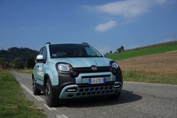 Fiat Panda Hybrid City Cross metano Ecomotive Solutions - Autogas Italia
